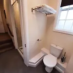 Malton Central Apartments 아파트 *