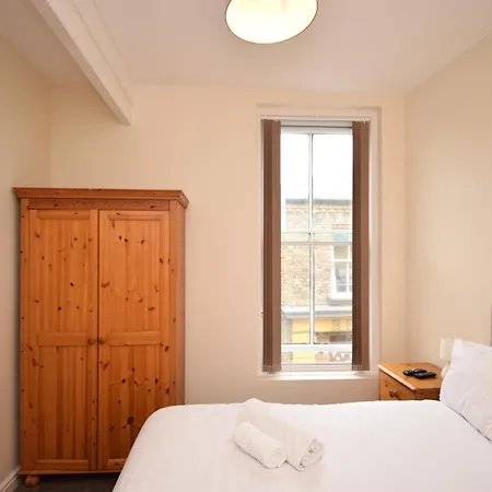 شقة Malton Central Apartments